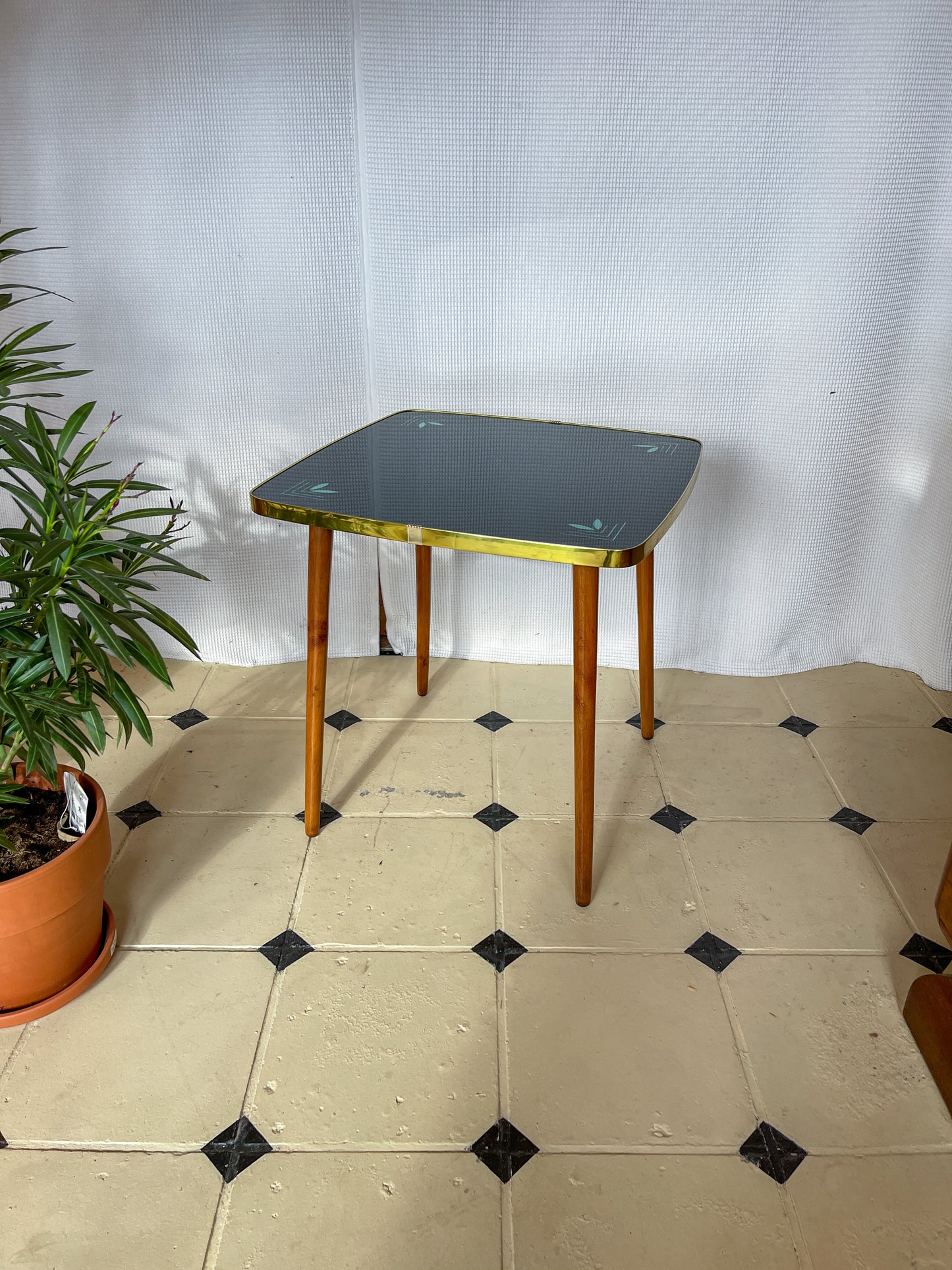 Tisch 70er Beistelltisch Glas