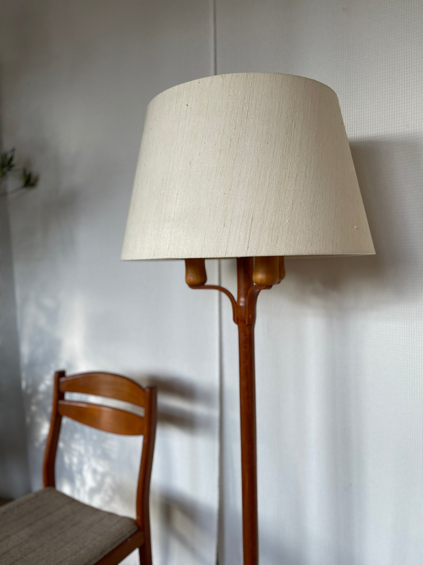 Heureka Stehlampe Teak Vollholz 60er Lampenschirm Danish Design