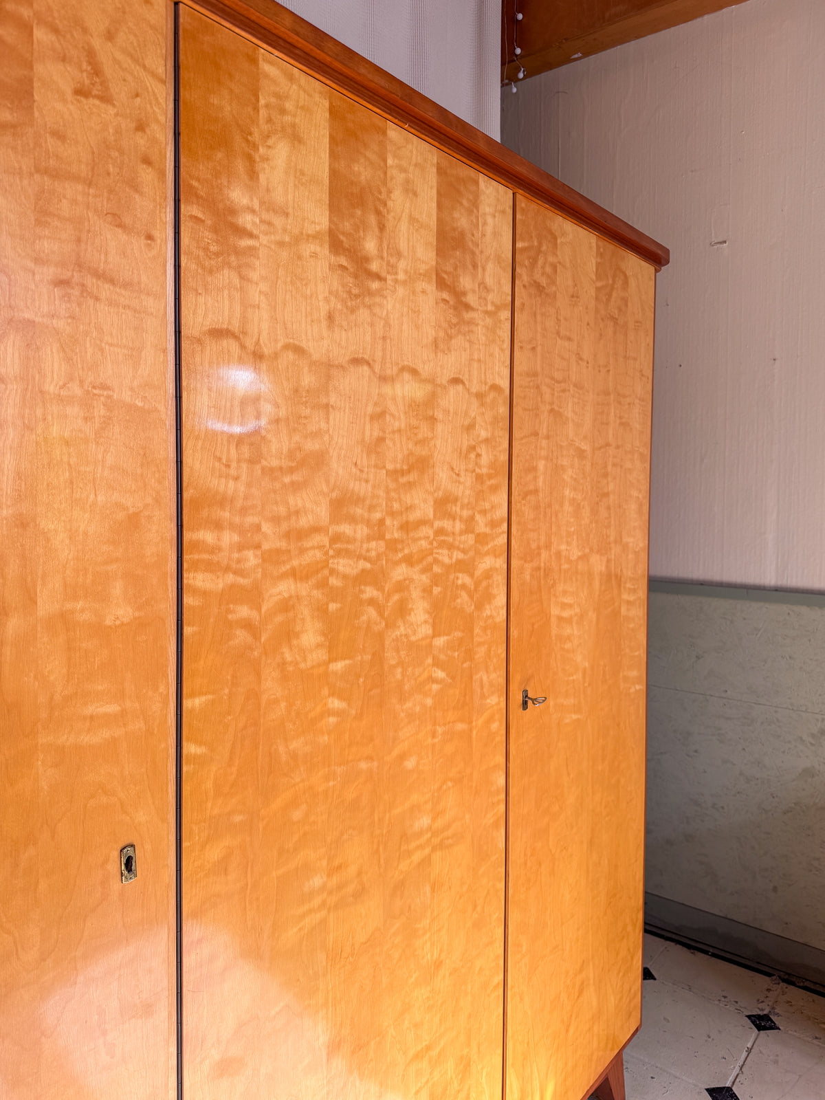 Vintage Kleiderschrank „Sonja“ Mid-Century aus Thüringen