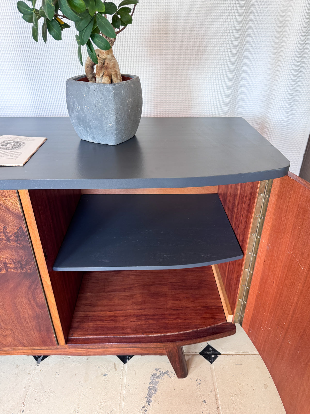 Sideboard TV Board Nussbaum Vollholz 60er Lowboard