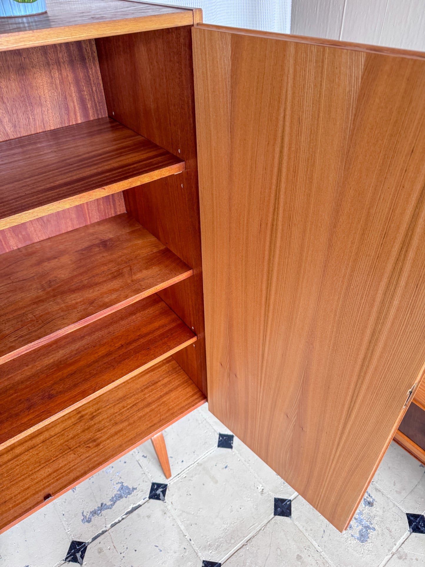 Hellerau Schrank Highboard 427/N Franz Ehrliche