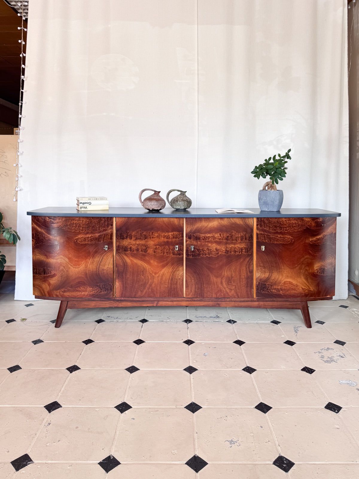 Sideboard TV Board Nussbaum Vollholz 60er Lowboard