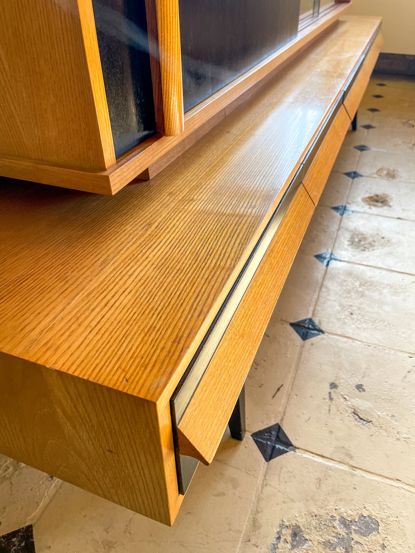 Mid Century Sideboard Vitrine, ca. 1960 – 235 cm