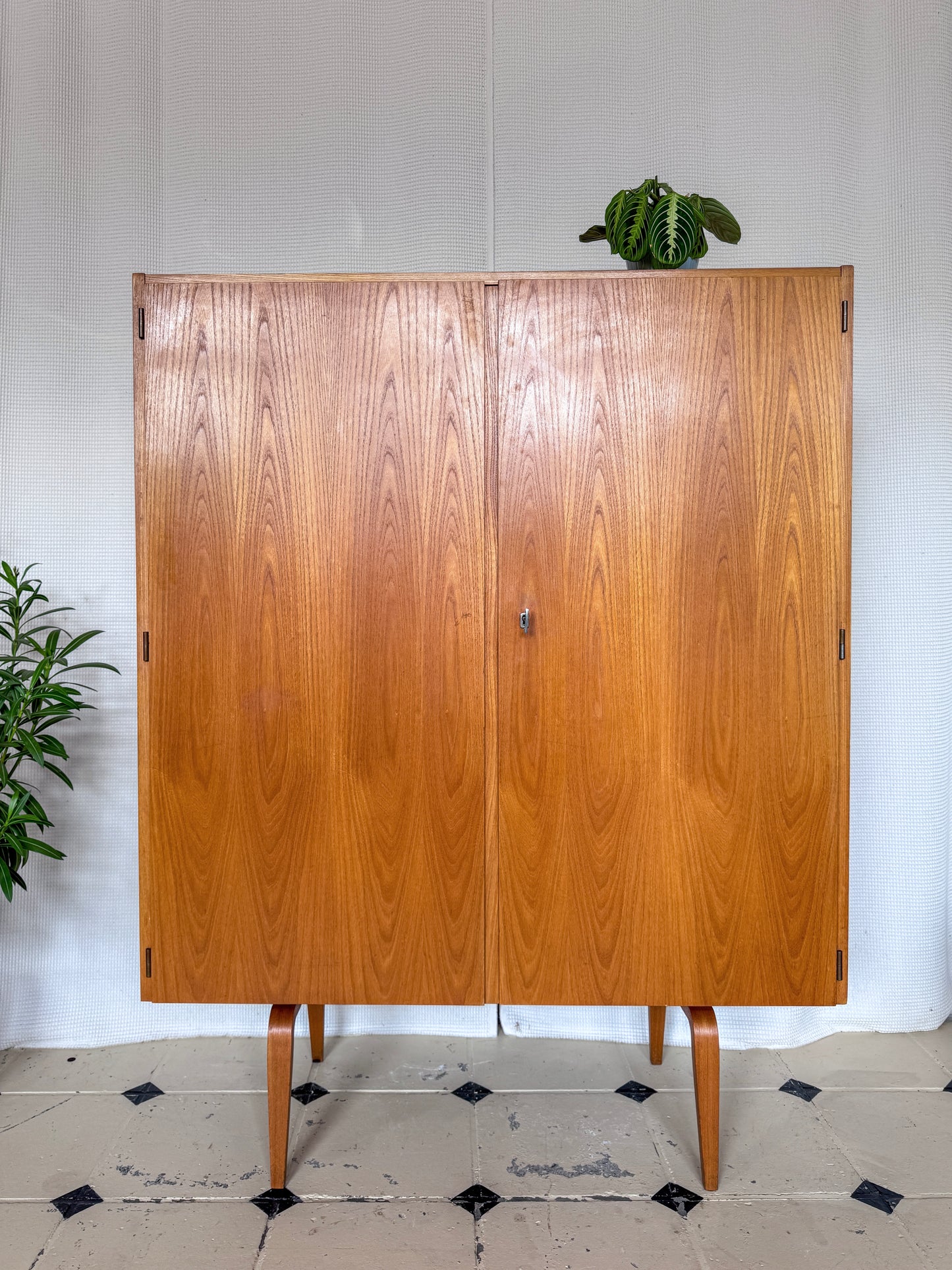 Hellerau Schrank Highboard 427/N Franz Ehrliche