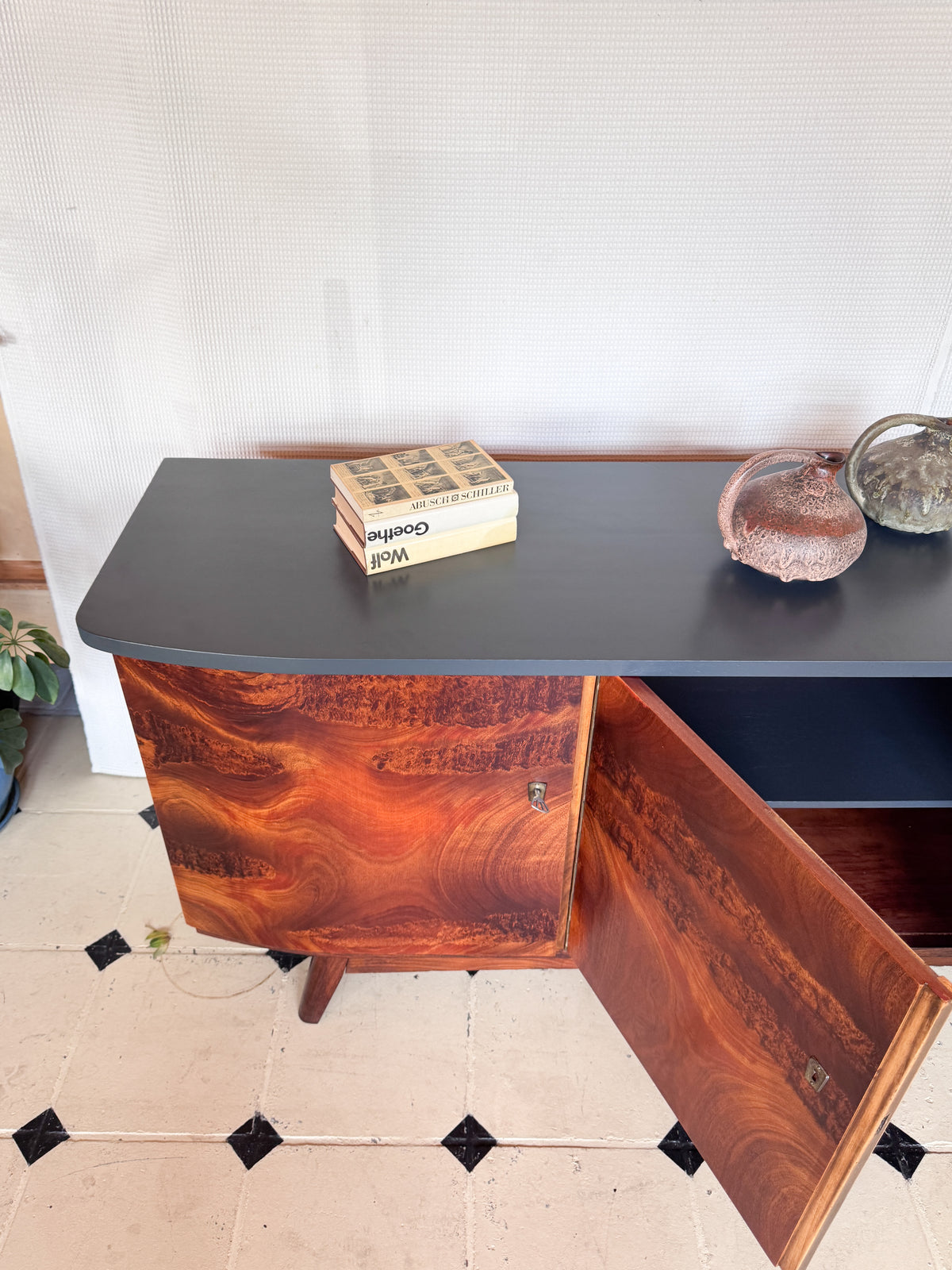 Sideboard TV Board Nussbaum Vollholz 60er Lowboard