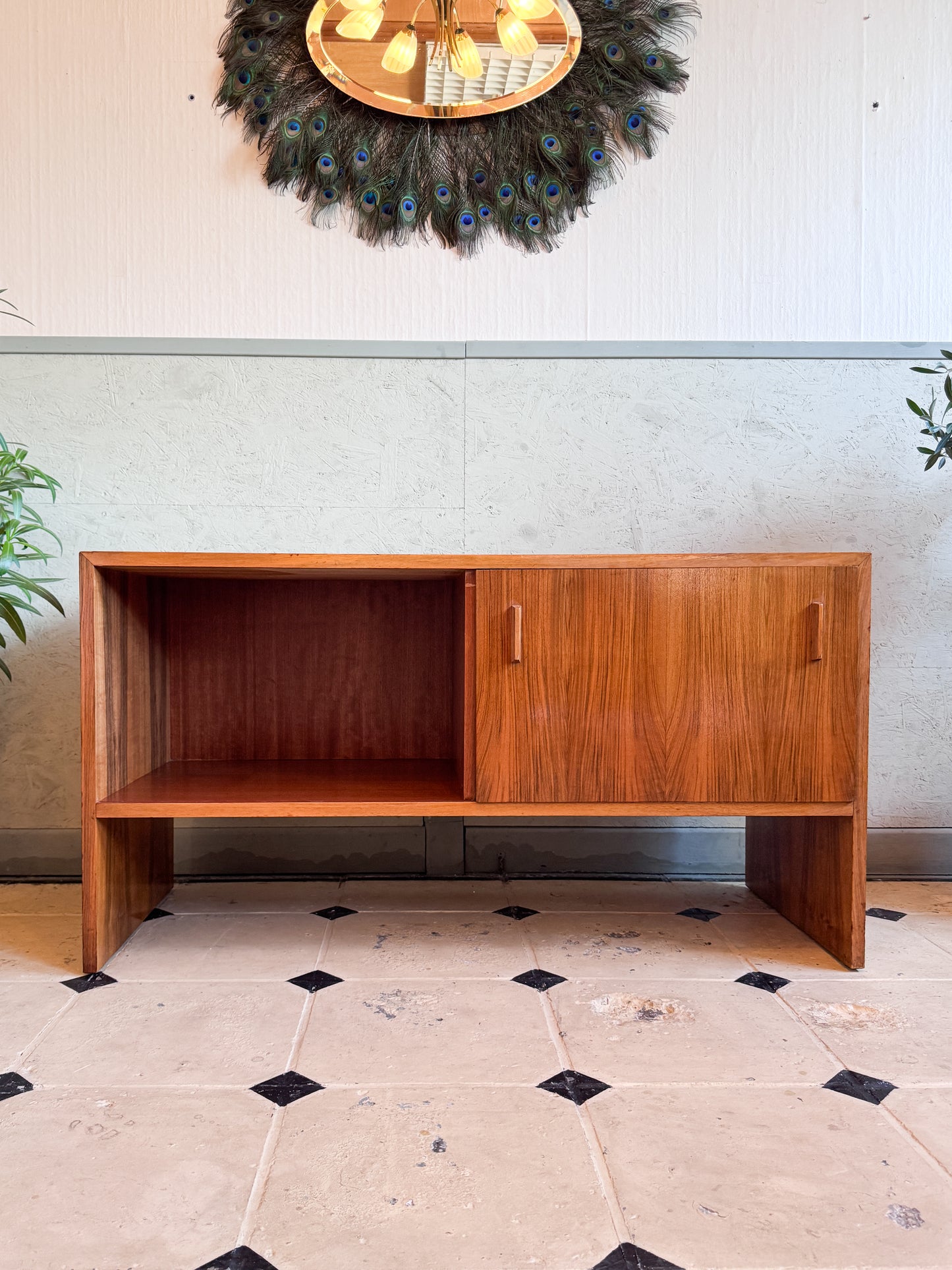 Teak Sideboard Kommode minimal Design Lowboard