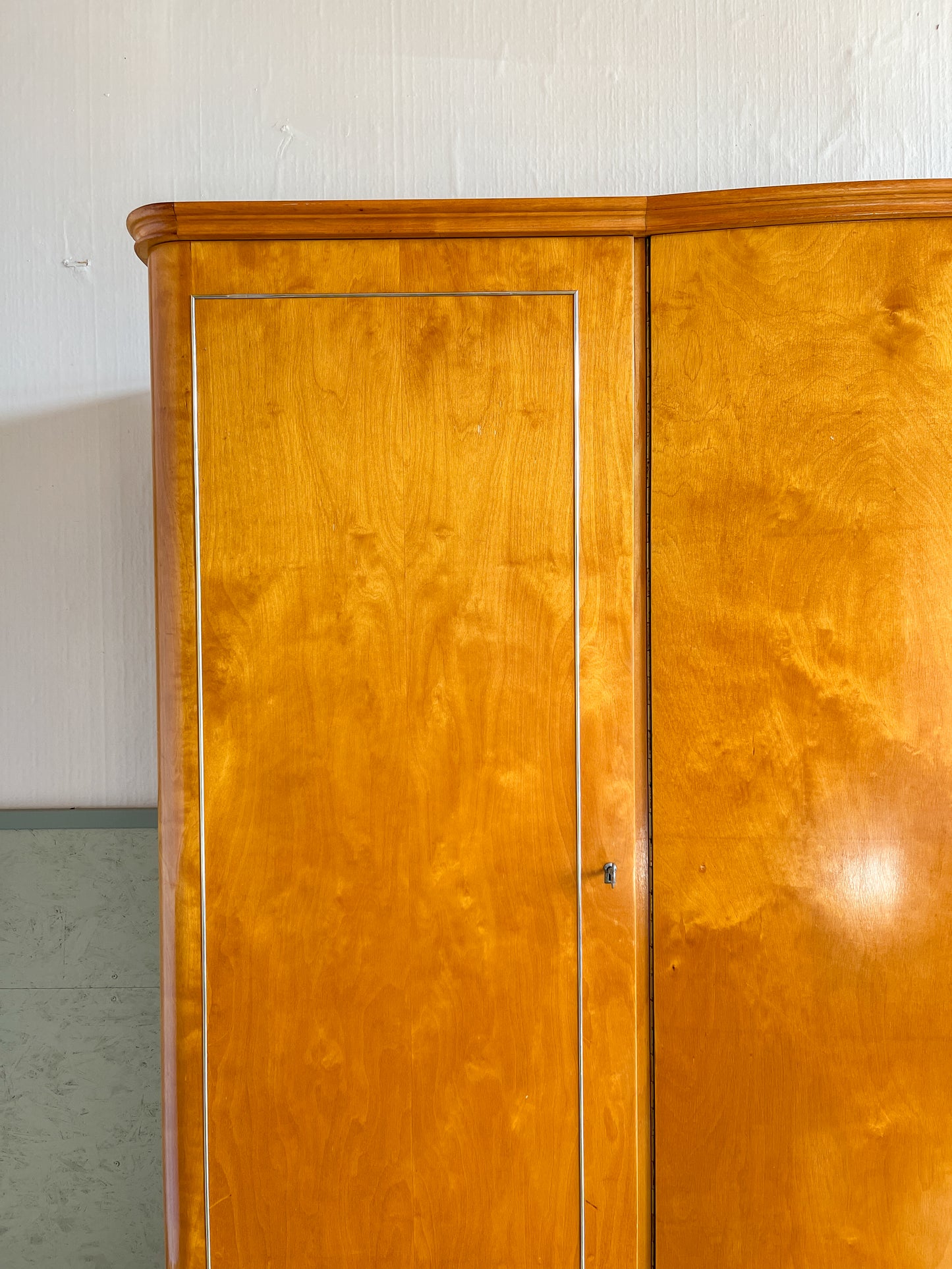 Kleiderschrank 50er Dielenschrank 4-trg MidCentury Vollholz