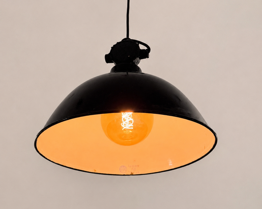 Original Industrie-Pendelleuchte LBD VEB Leuchtenbau Dresden 50er