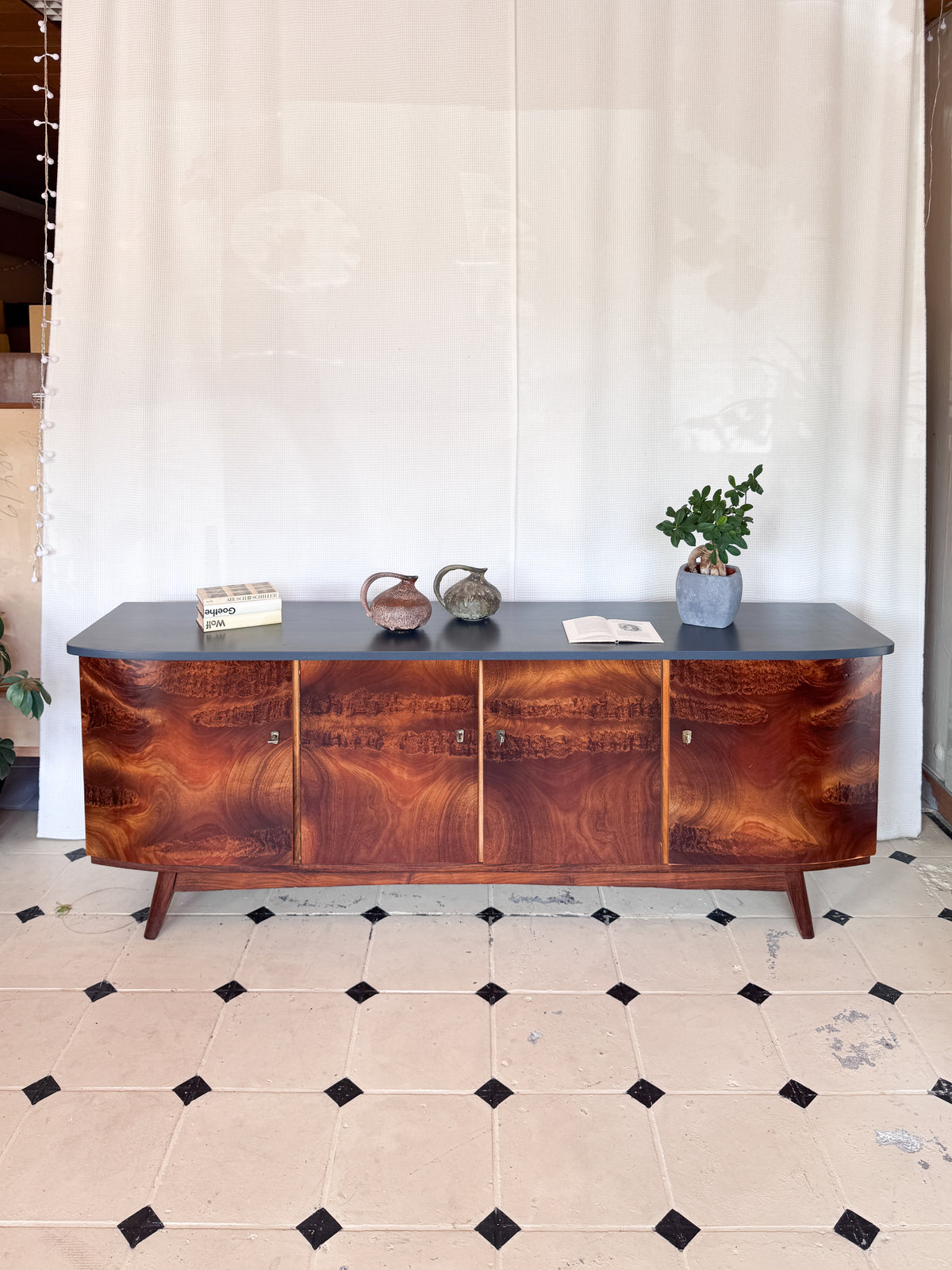 Sideboard TV Board Nussbaum Vollholz 60er Lowboard