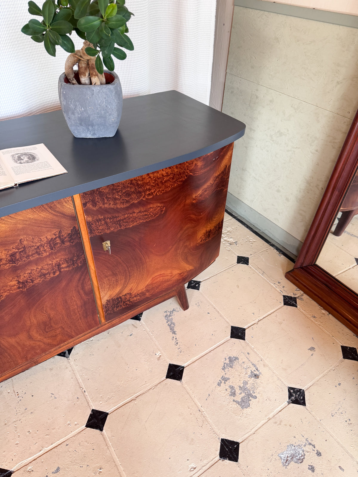 Sideboard TV Board Nussbaum Vollholz 60er Lowboard