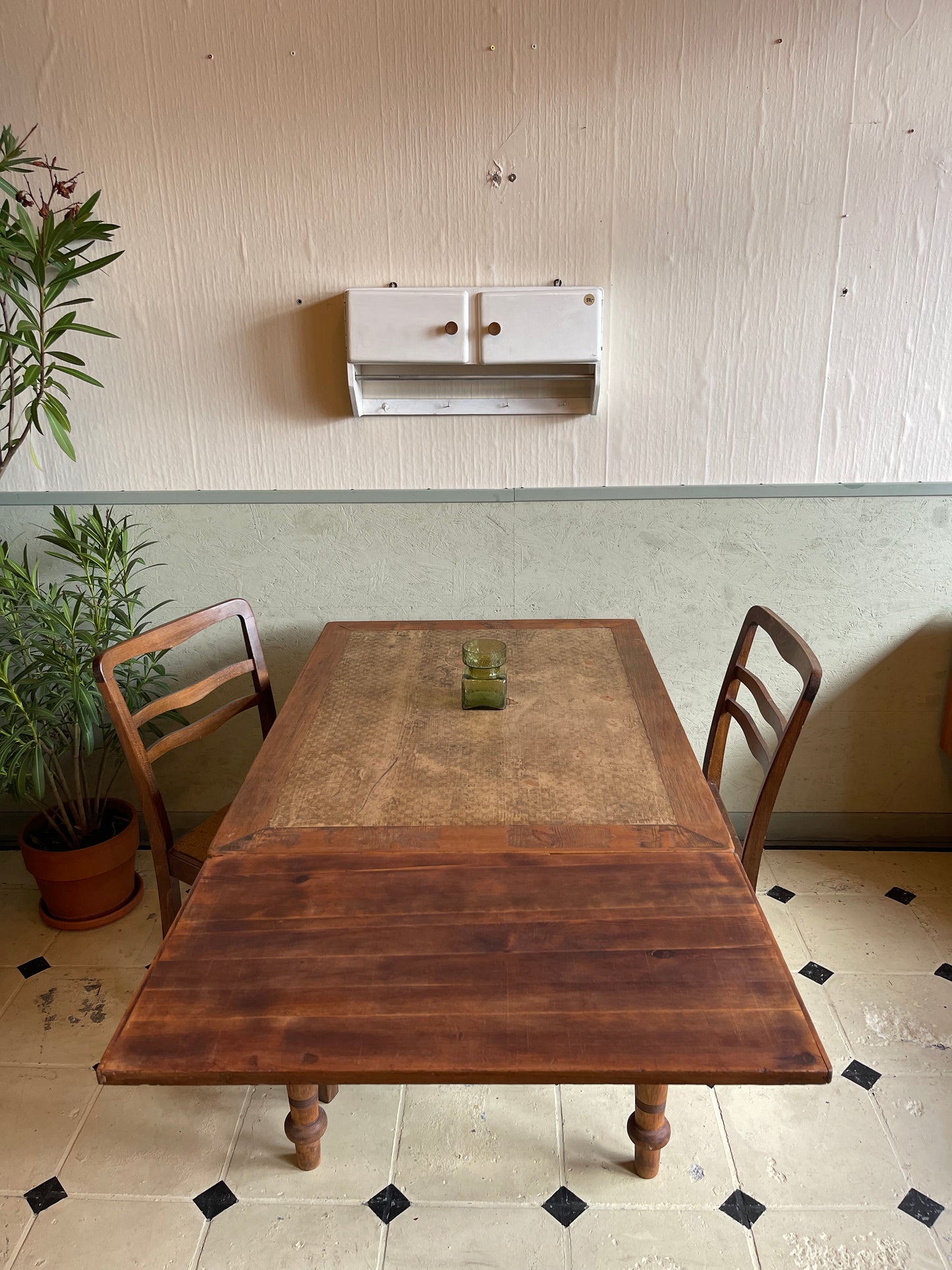 Esstisch Landhaus ausziehbar Massivholz Antik shabby