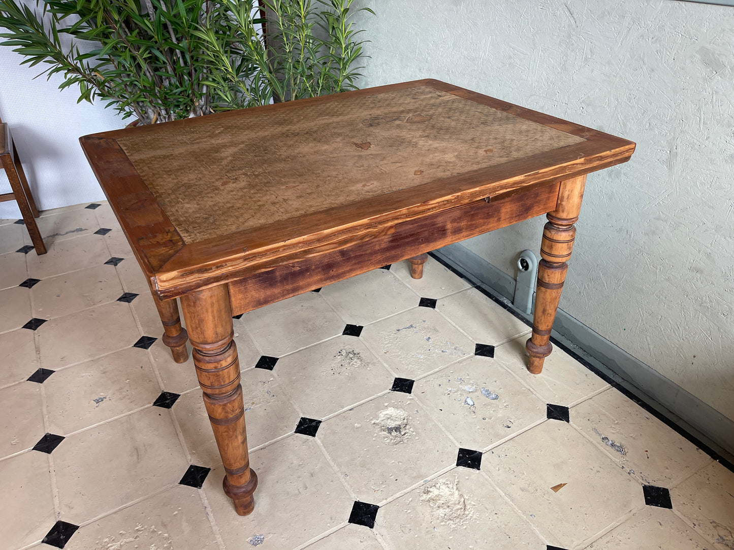 Esstisch Landhaus ausziehbar Massivholz Antik shabby