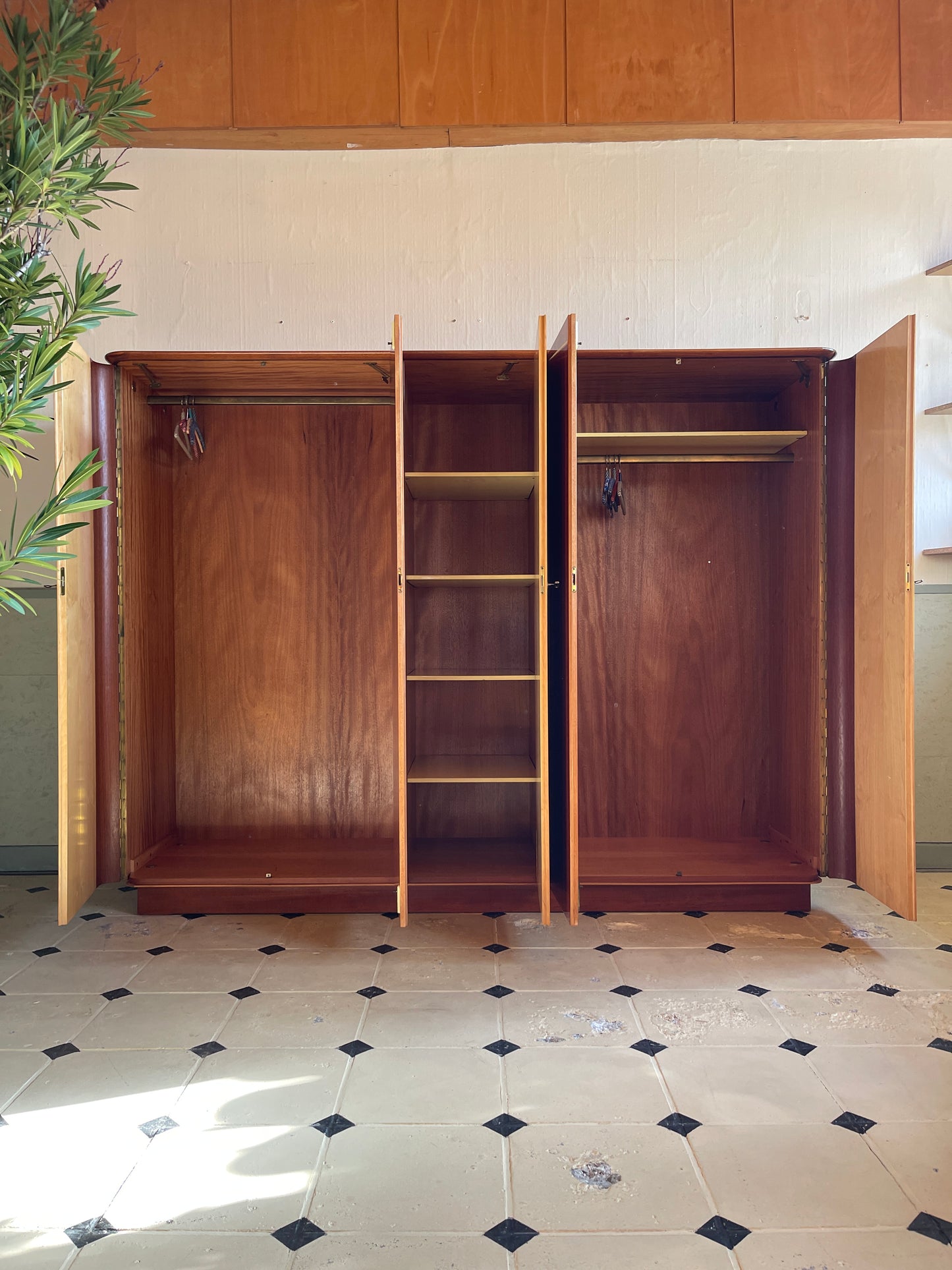 Kleiderschrank 60er 5-türig Rarität Mahagoni Birke 225 cm