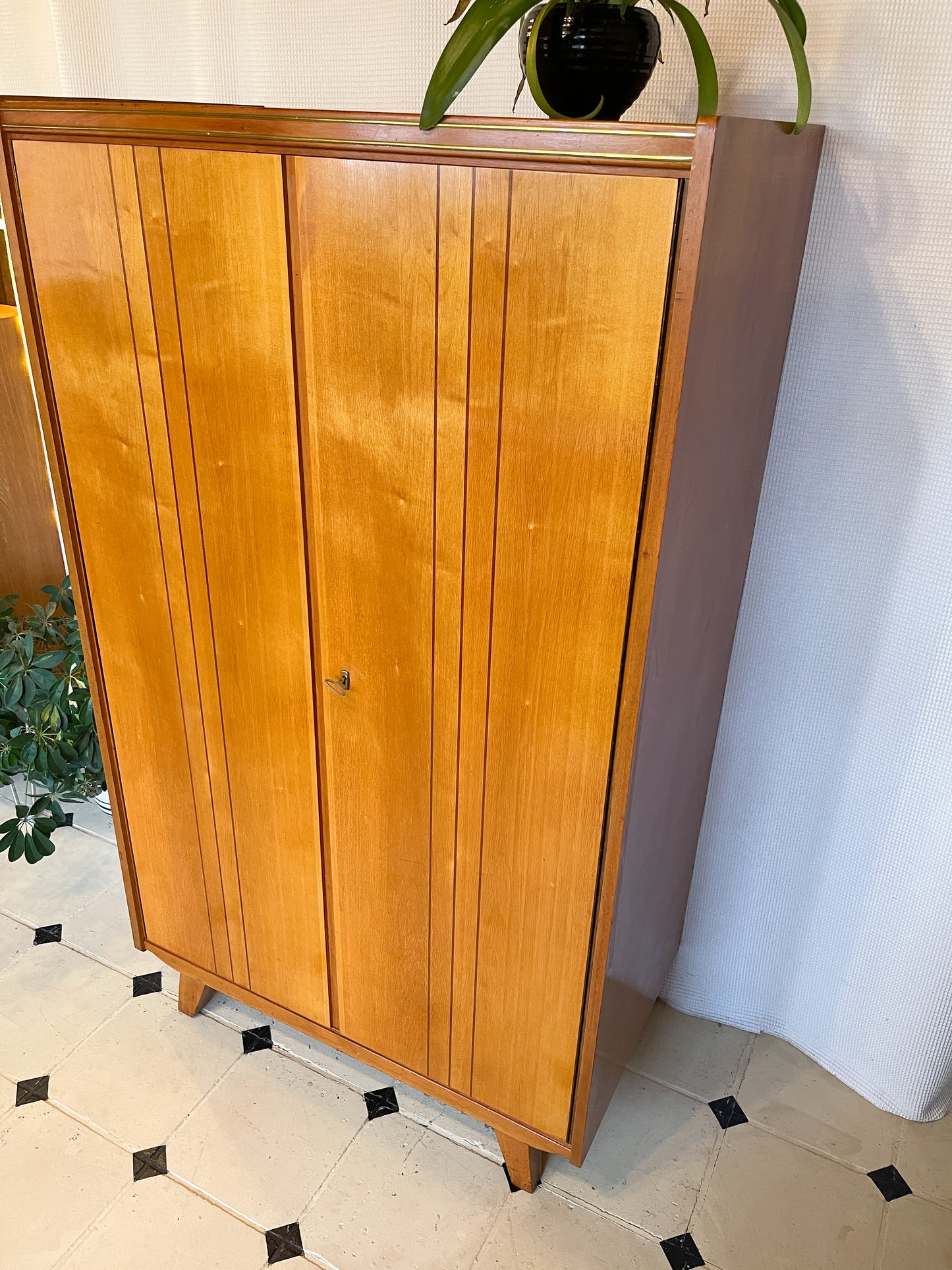 Vintage Kleiderschrank 2-trg 60er Birke Schrank Holz